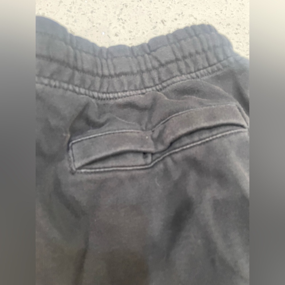 Gymshark Black Athletic CREST slimfit joggers size med - Picture 8 of 8